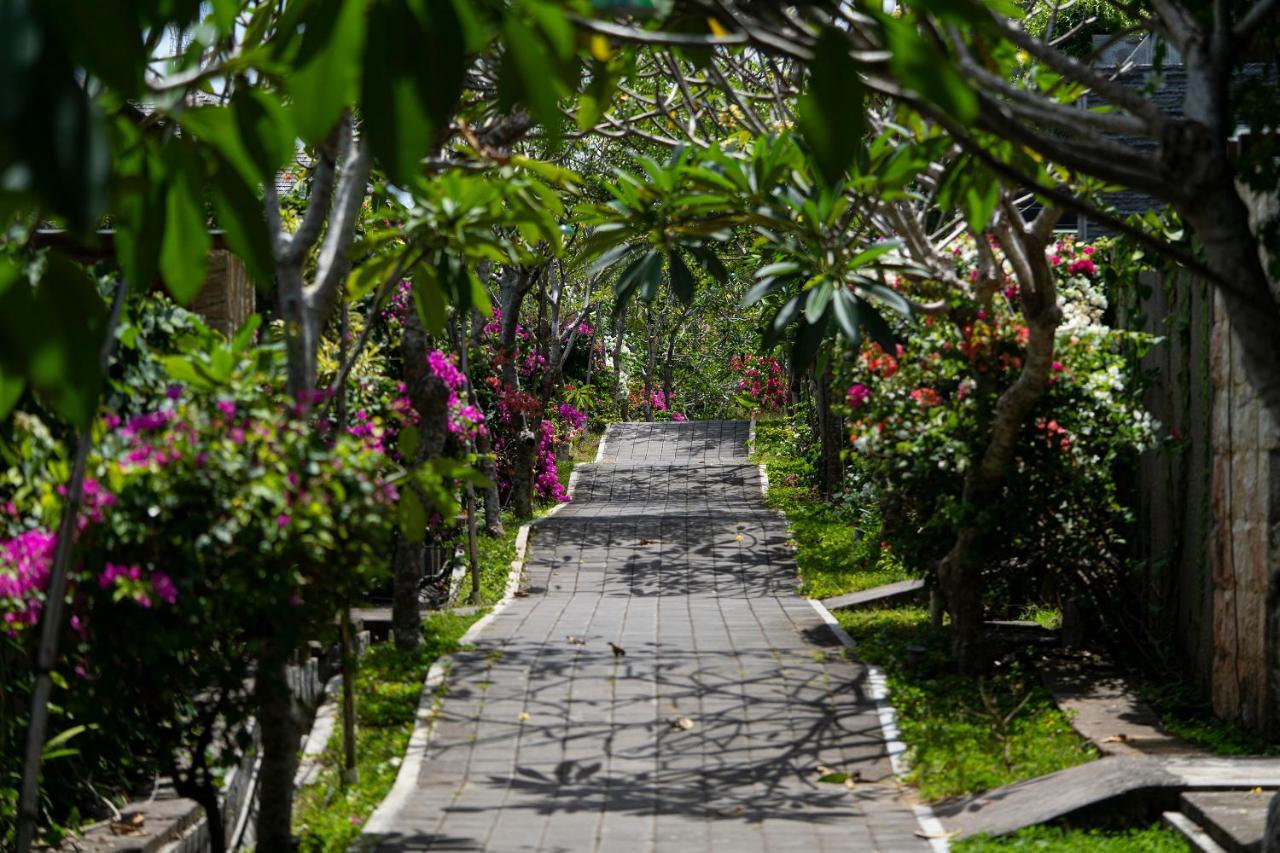 Moritz Palm Villa Ungasan Esterno foto